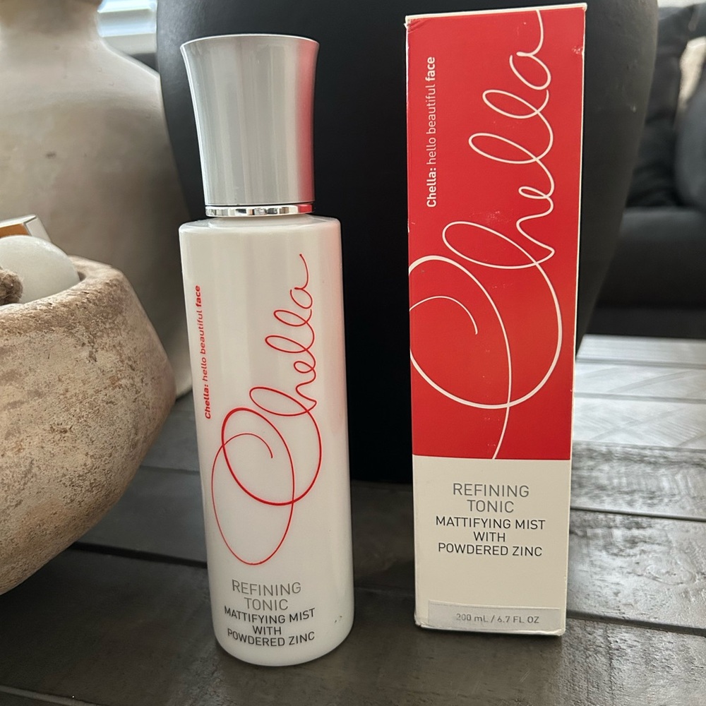 Chella Refining Tonic Mattifying Mist with Powdered Zinc - White